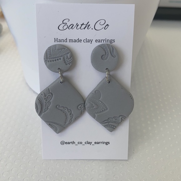 Handmade clay earrings. New - Picture 11 of 14